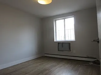 Rented by Rennit Inc.