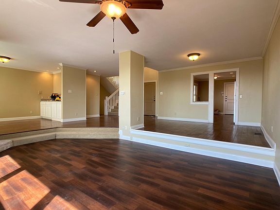 formal dining to left background