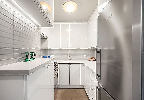 4th image of 61 Jane St APT 15A