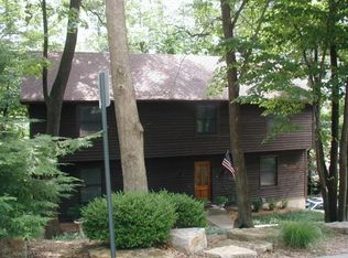5211 NW Bluff Dr, Kansas City, MO 64152