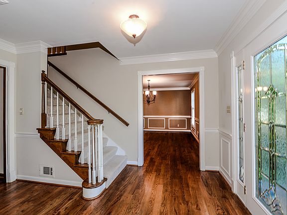4th image of 3859 Allenhurst Dr