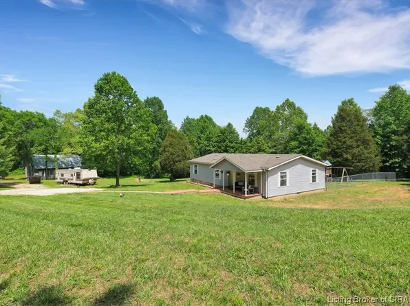 8594 S Riddle Road, Leavenworth, IN 47137
