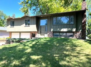 1200 Grace Ave SW, Willmar, MN 56201