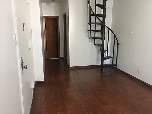 Rented by Aegis Realty Management Corp | media 10