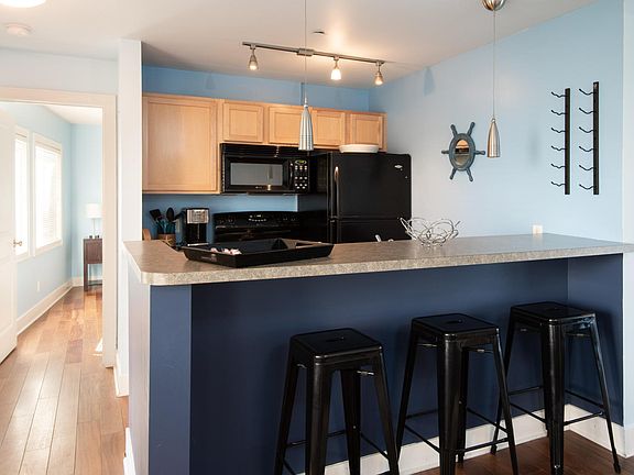 5th image of 320 Blue Star Hwy APT 18