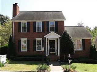 2912 Bradenton Dr, Winston Salem, NC 27103