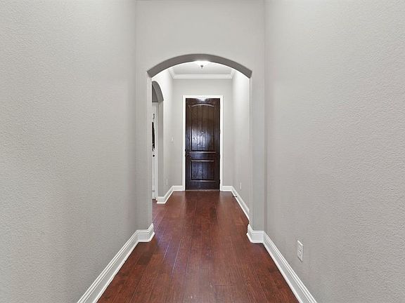 3rd image of 354 S Hill Dr
