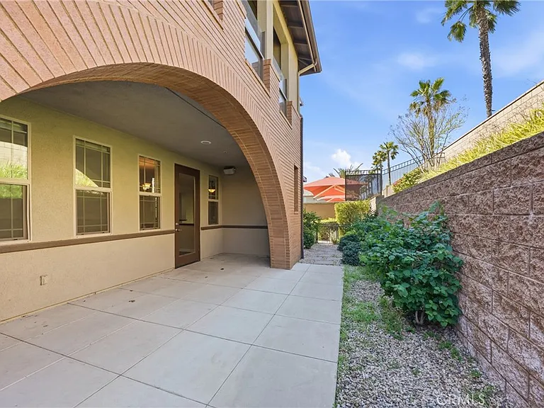 12422 Benton Dr #2 — Photo 28