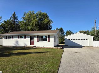 1825 E North Boutell Rd, Linwood, MI 48634