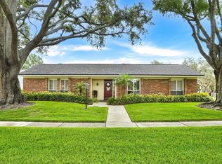 11816 Lipsey Rd, Tampa, FL 33618