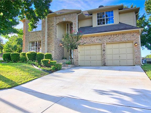 4th image of 801 Rolling View Ct
