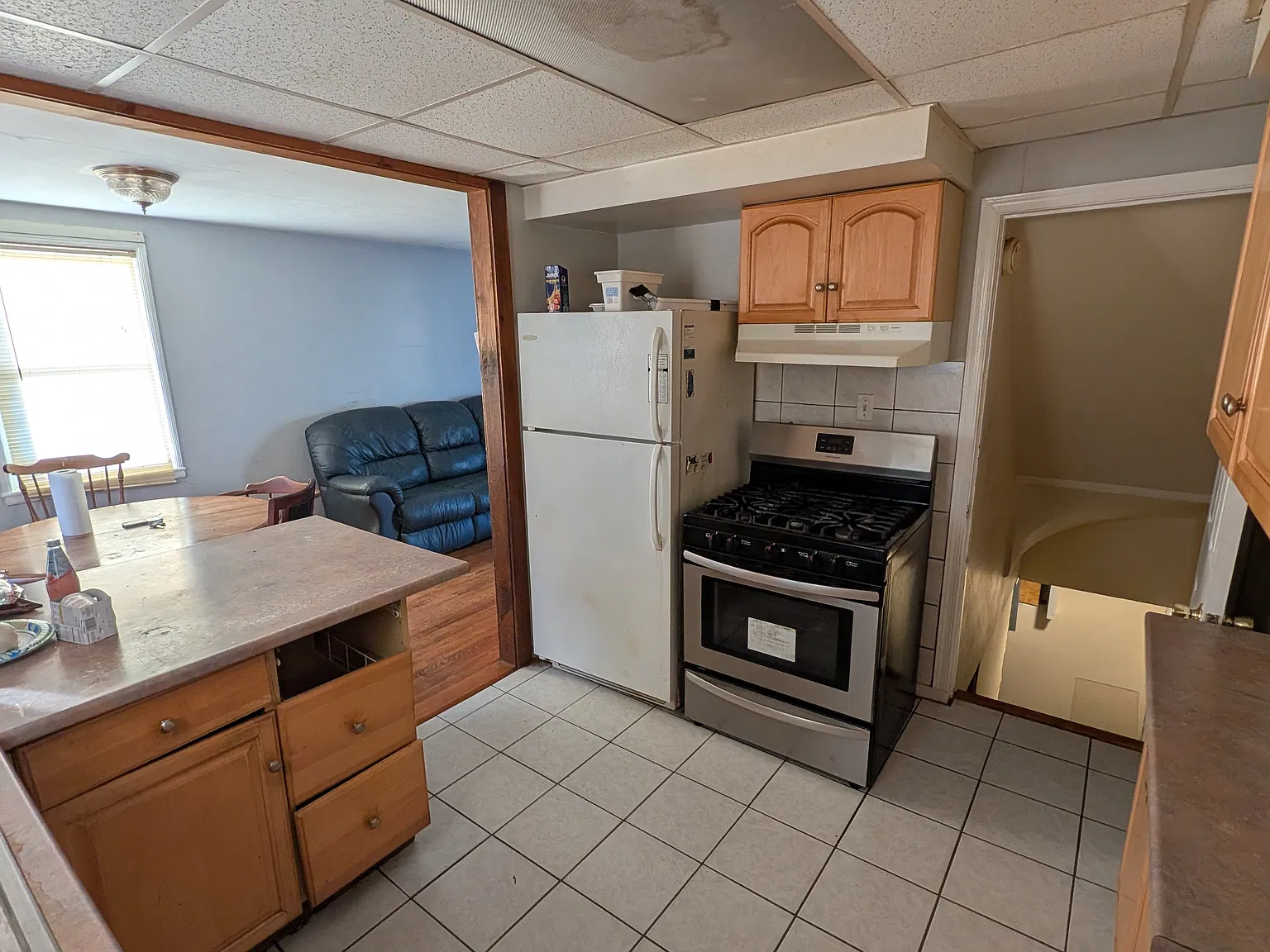 2 bed, 864 sqft, $2,400 — Photo 3