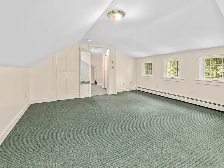 85 Dartmouth College Hwy #203 — Photo 12