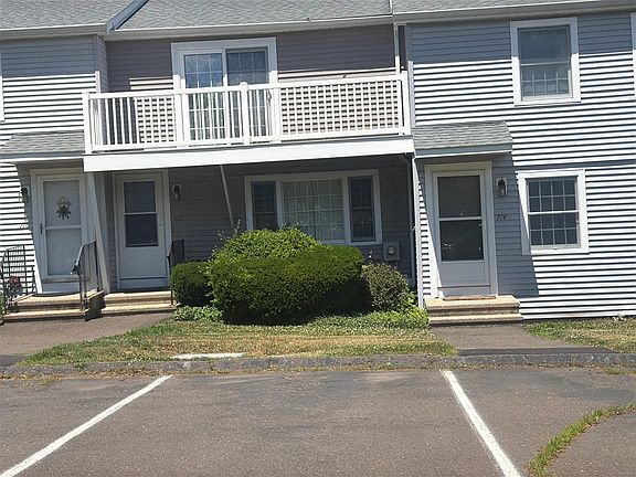 2nd image of 714 Long Hill Rd