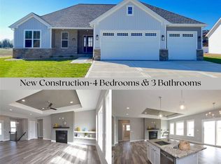 1482 Guilford Pl, Troy, IL 62294