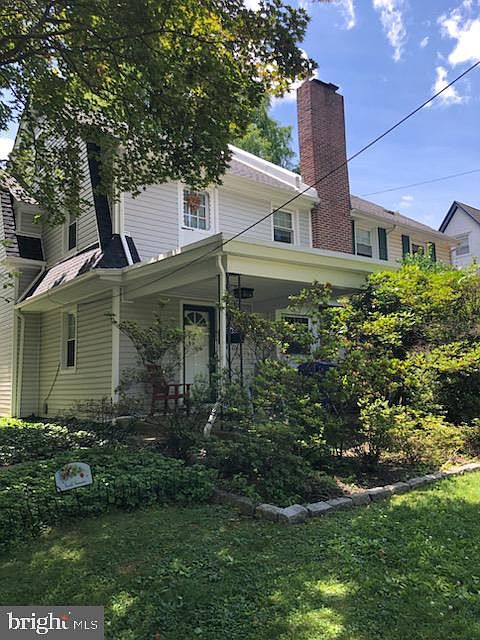 2nd image of 620 Boyer Rd