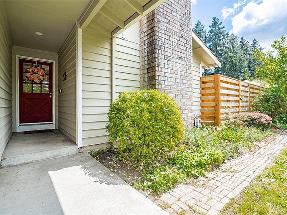 5th image of 1418 Alanna Dr SE