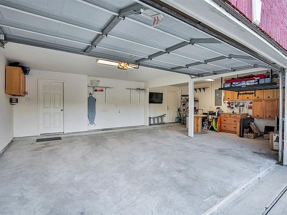 4th image of 25617 Remington Cove Ct