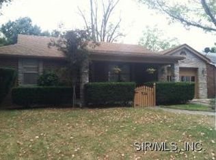 416 S 20th St, Belleville, IL 62226
