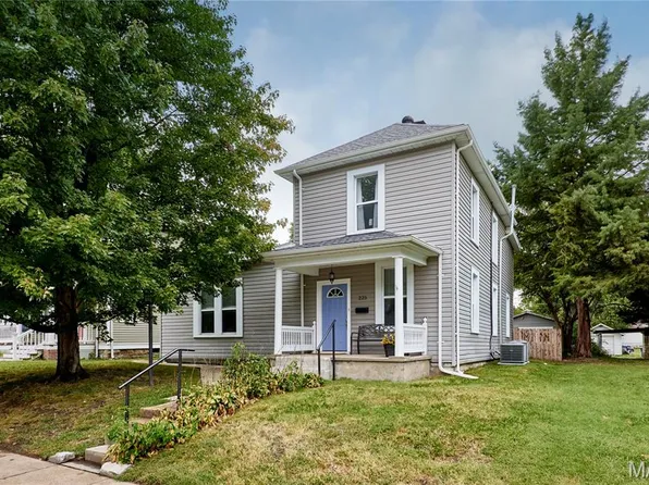 225 Houston St, Saint Charles, MO 63301