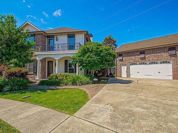3rd image of 604 Ferriday Ct