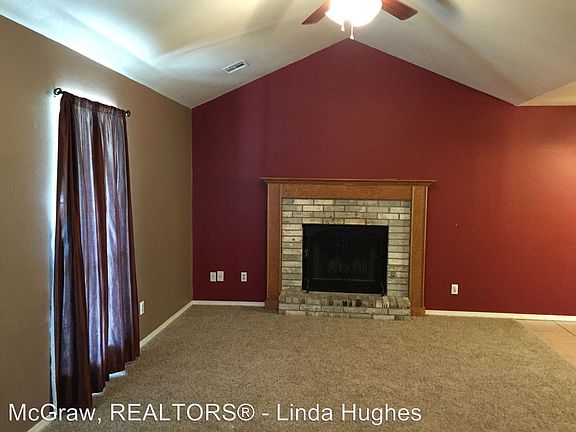 2nd image of 1105 Chickasaw Pl