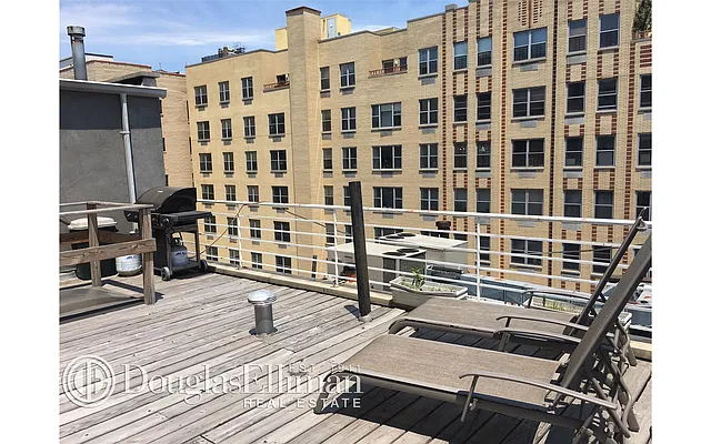 Rented by Douglas Elliman | media 17