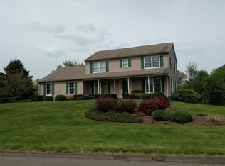 173 Hitching Post Dr, Southington, CT 06489