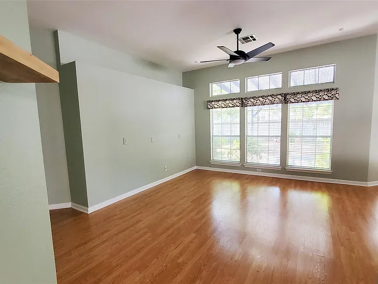 201 Rio Vista Dr — Photo 21