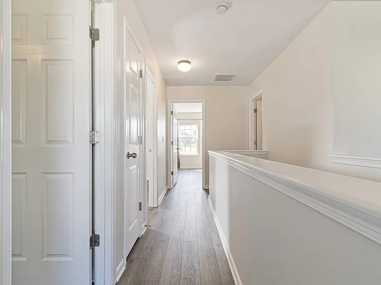 1006 Solomon Ln — Photo 24