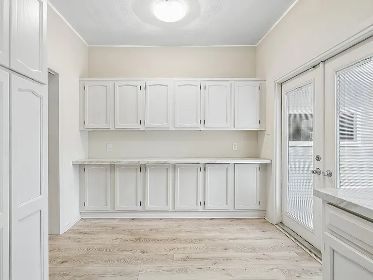 905 Harvard St — Photo 21