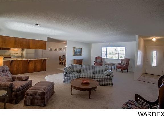 2nd image of 150 Greentree Dr