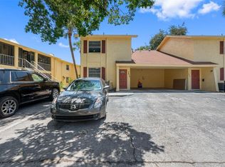 7615 Camarina Calle, Tampa, FL 33615