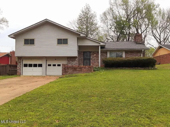 364 Sharon Hills Dr, Jackson, MS 39212