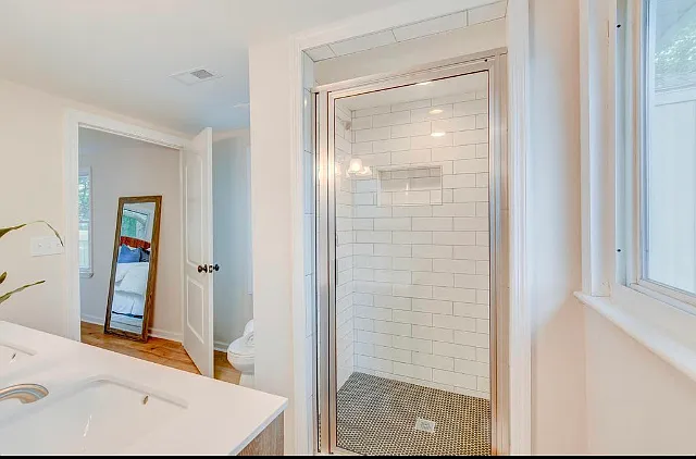 2209 Heriot St — Photo 14