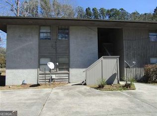 401 Oak Ridge Bnd, Hinesville, GA 31313