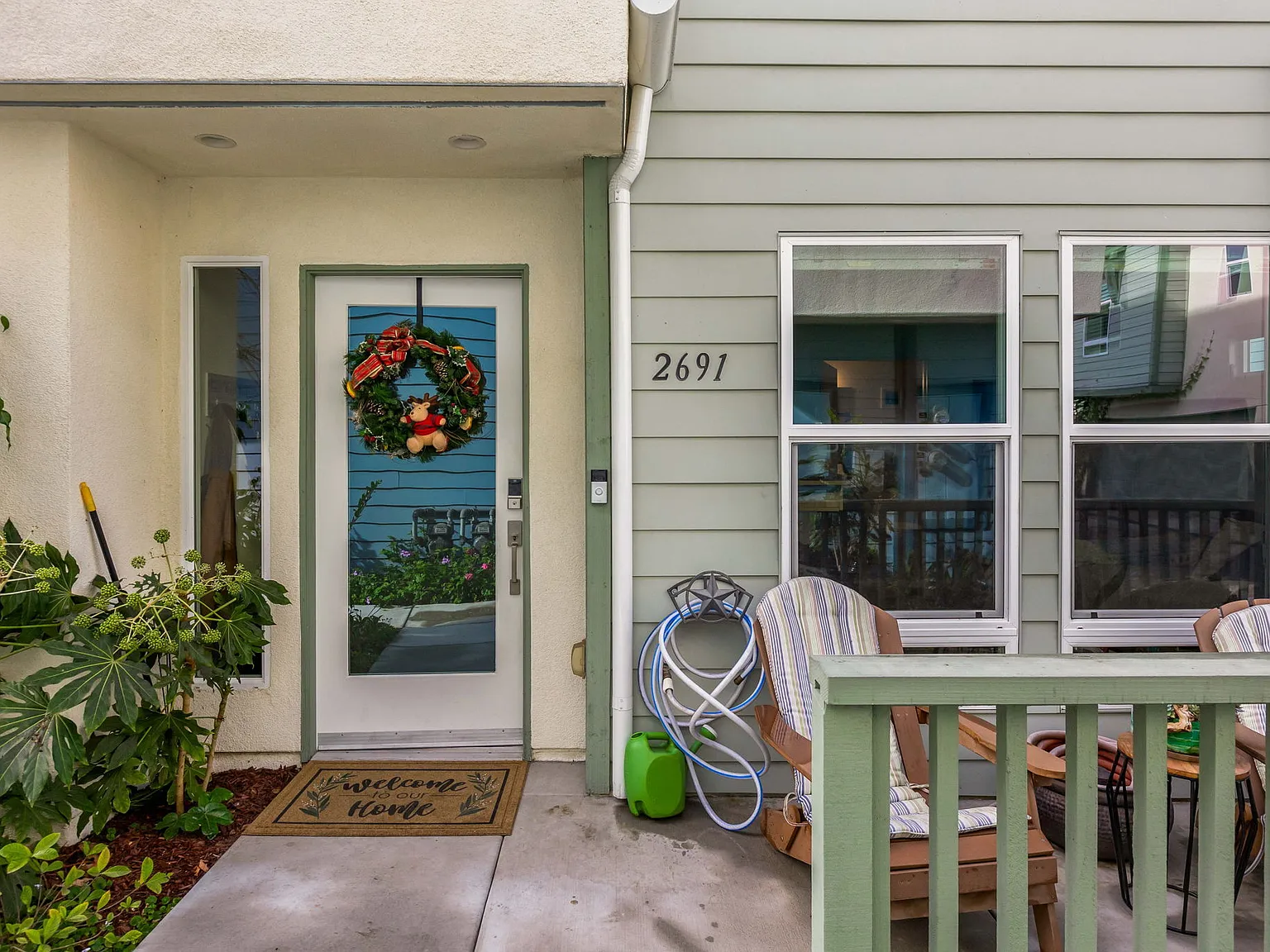 2691 Roosevelt Street - - — Photo 4