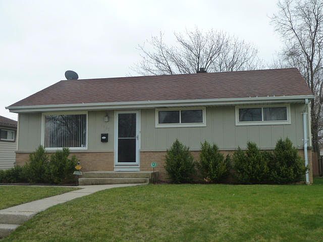 1st image of 5607 W Leroy Ave