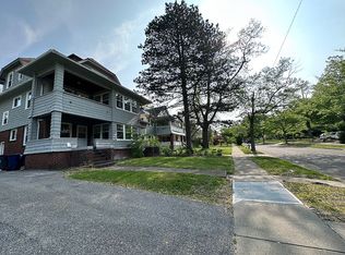 3219 Bradford Rd, Cleveland Heights, OH