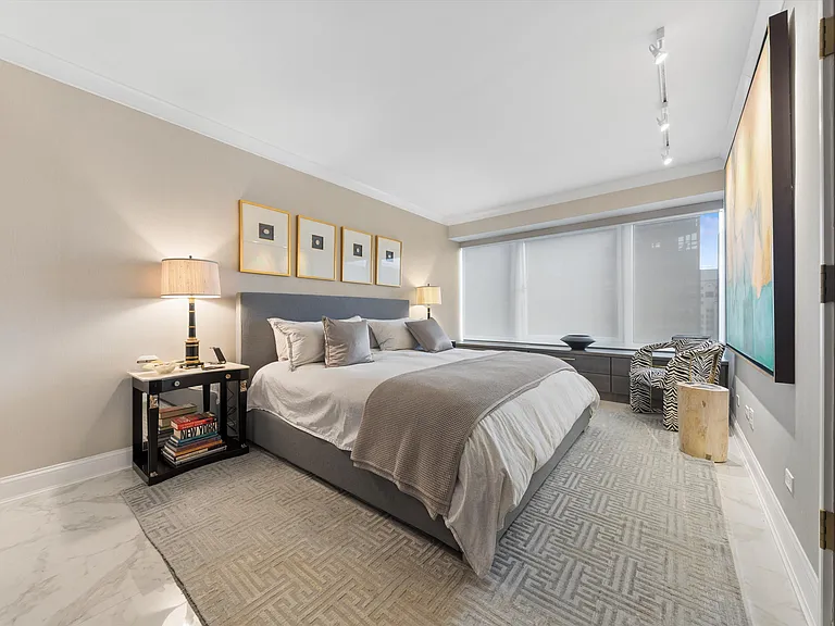 150 W 56th St #3402 — Photo 8