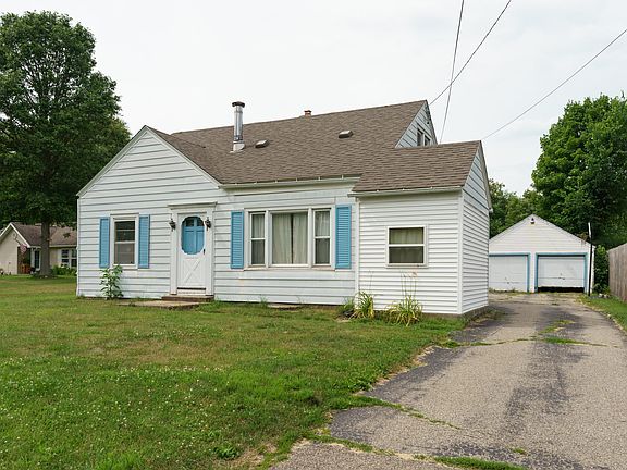 2nd image of 614 W G Ave