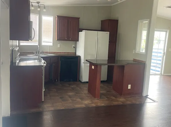 1015 Neptune Dr Lot 25, Ruskin, FL 33570