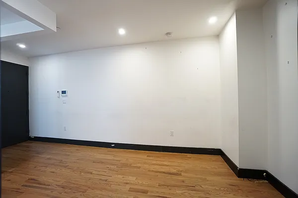 Rented by Rennit Inc. | media 29