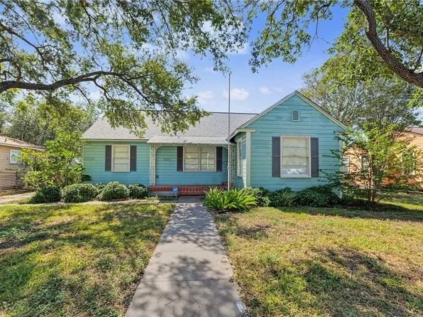 3253 Austin St, Corpus Christi, TX 78404