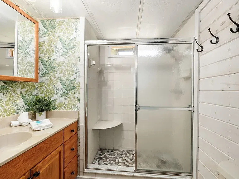 10034 Hamp Dr — Photo 22