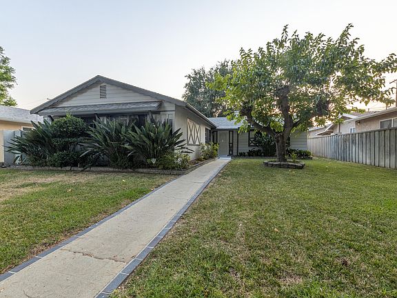4th image of 7507 Quimby Ave