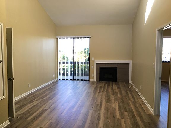 4th image of 497 E California Blvd APT 305