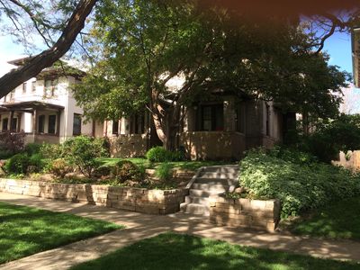 1663 N Vine St, Denver, CO, 80206