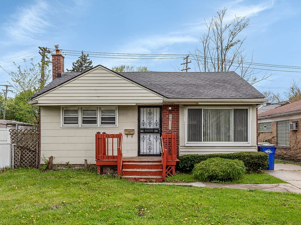 20720 Moross Rd, photo 2