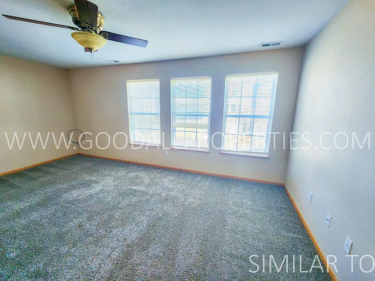 3104 SW Arlan Ln — Photo 4